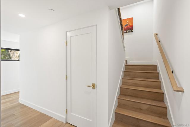 720 Nantasket Ct, San Diego CA: https://media.crmls.org/mediaz/f3890a88-1d22-4aa1-b670-a0cd9a14add0.jpg