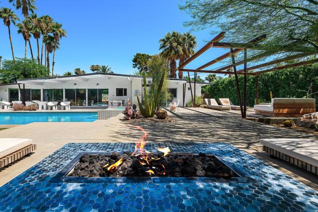 2639 E Livmor Avenue, Palm Springs, CA 92262