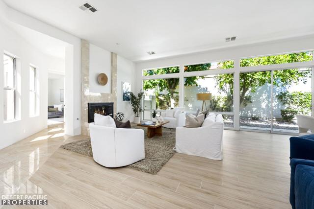 75070 Muirfield Court, Indian Wells CA: https://media.crmls.org/mediaz/f389e54f-8f8e-4ff8-99c2-ce0b6fc44ea6.jpg