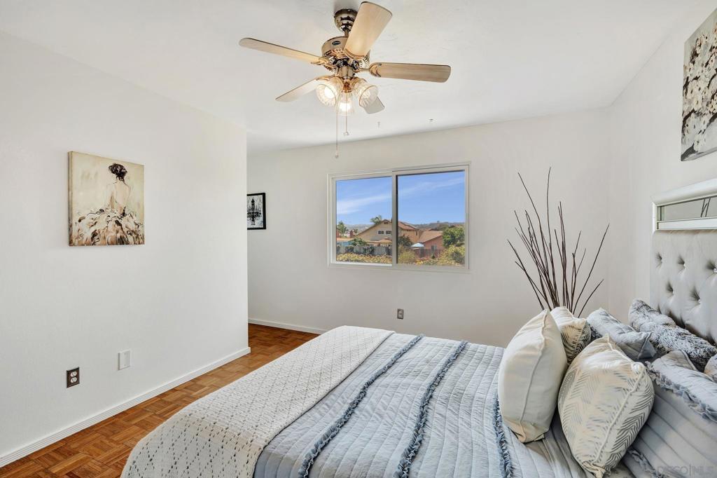 MLS #250034527SD img 14