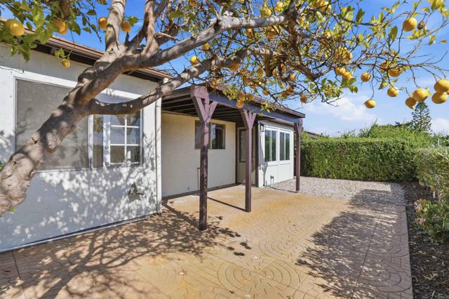 Detail Gallery Image 17 of 25 For 4535 Golden Ridge Dr, Oceanside,  CA 92056 - 2 Beds | 1 Baths