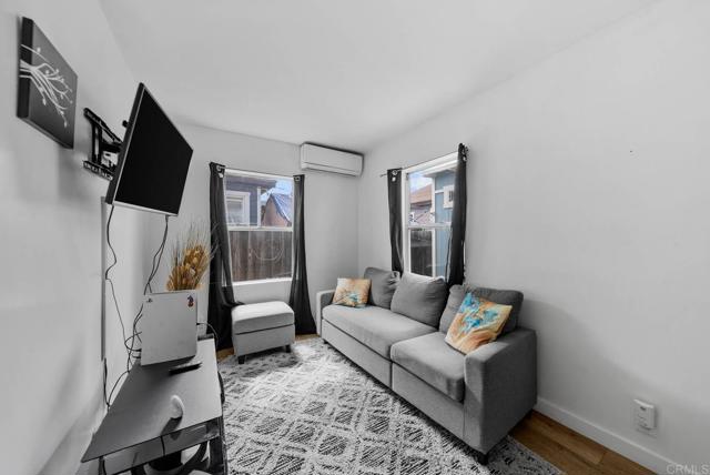 42 48 E 5Th Street, National City CA: https://media.crmls.org/mediaz/f38a8e07-c5f7-40ac-8ba9-e95f98ab8a54.jpg