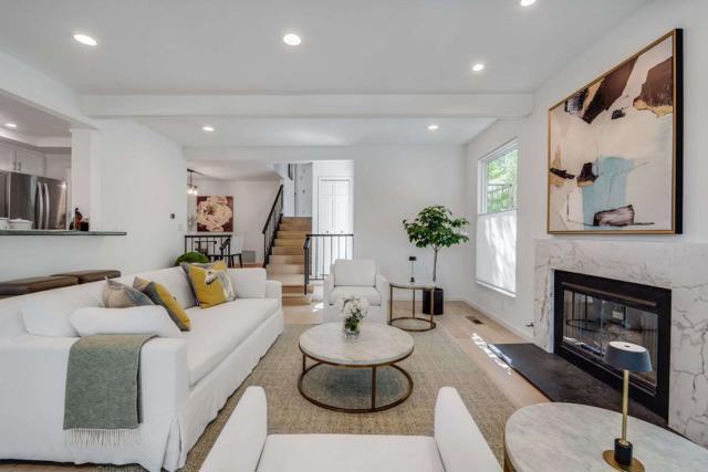 228 Sand Hill Circle, Menlo Park CA: https://media.crmls.org/mediaz/f38af2a7-1769-4243-9075-7b830ee06ad0.jpg