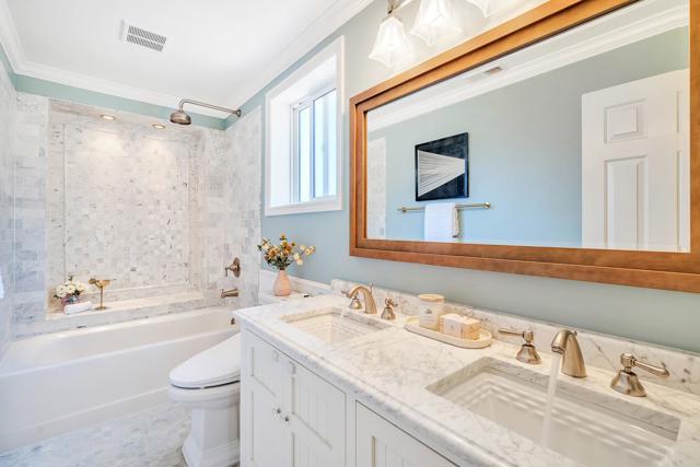 6022 Slopeview Court, Castro Valley CA: https://media.crmls.org/mediaz/f38b3b46-1960-41ed-ab01-b61319aa0e9b.jpg