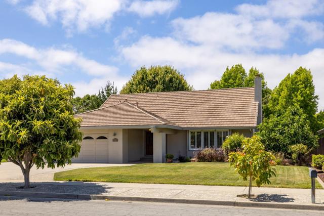 22820 Bravo Place, Salinas CA: https://media.crmls.org/mediaz/f38bd260-e2ee-4edf-88cf-3484583dfb43.jpg