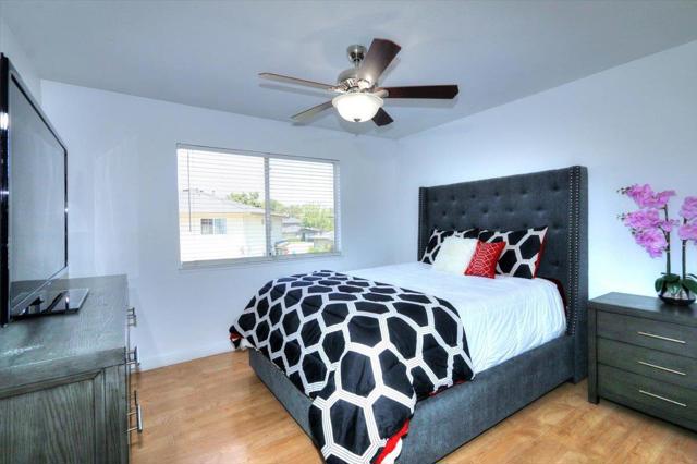 2241 Mann Avenue, Union City CA: https://media.crmls.org/mediaz/f38d469e-91cc-442e-821b-39fcf9267e76.jpg
