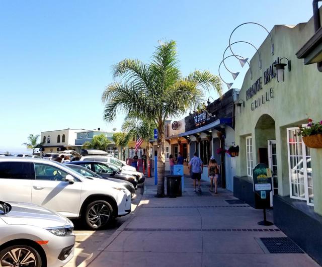 815 Balboa Avenue, Capitola CA: https://media.crmls.org/mediaz/f38d5421-333d-4433-8a0c-18ca7f5bd2b0.jpg