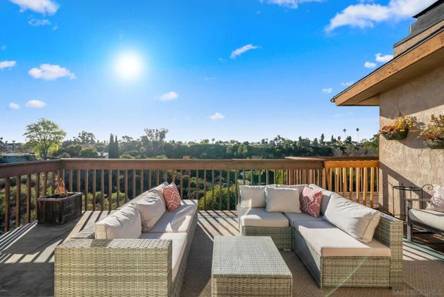 4810 Baylor Dr, San Diego CA: https://media.crmls.org/mediaz/f38ea8f3-cd56-41ad-8b71-f083961cea1c.jpg