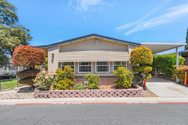 4271 N 1st Street, San Jose CA: https://media.crmls.org/mediaz/f38f01e9-a3e4-41a1-a7cb-9fba9d7c32f2.jpg