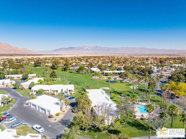 67488 Toltec Court, Cathedral City CA: https://media.crmls.org/mediaz/f38f8ae0-d3a2-4b57-bea3-c145693812ff.jpg