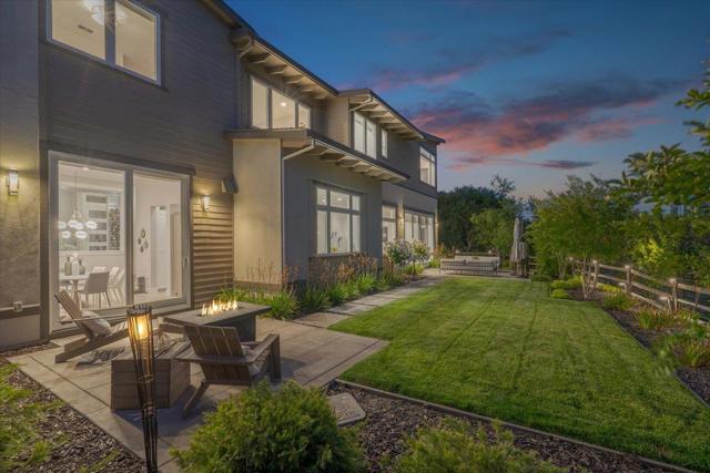 115 Wika Ranch Court, Redwood City CA: https://media.crmls.org/mediaz/f391773c-a516-42df-93c8-bd86e1e3314e.jpg