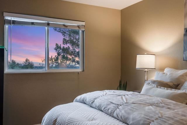 715 Heath Court, Hayward CA: https://media.crmls.org/mediaz/f393808e-cbe4-4eba-875a-dd3a6bf348dc.jpg