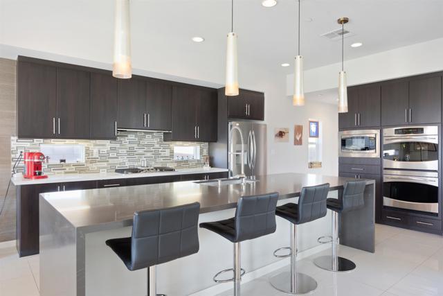 Detail Gallery Image 6 of 51 For 4495 Vantage Ln, Palm Springs,  CA 92262 - 3 Beds | 3/1 Baths
