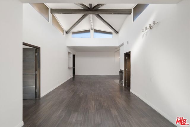 2175 S Beverly Glen Boulevard, Los Angeles CA: https://media.crmls.org/mediaz/f39518e6-173d-4468-8e08-e040390a85c6.jpg