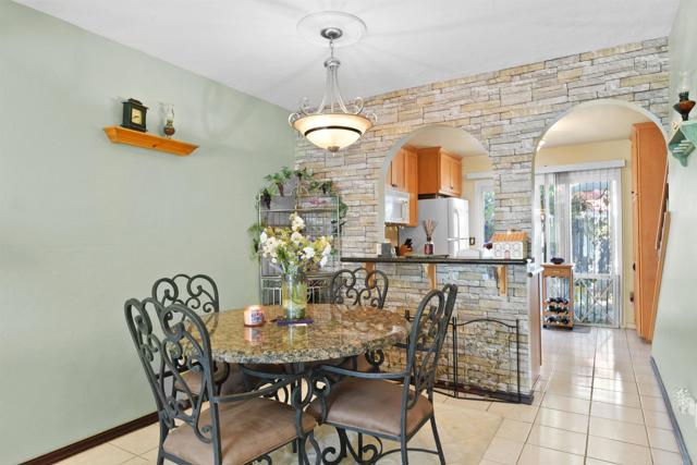 Detail Gallery Image 8 of 37 For 10158 Carefree Dr, Santee,  CA 92071 - 2 Beds | 1 Baths