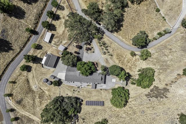 1755 W Edmundson Ave, Morgan Hill CA: https://media.crmls.org/mediaz/f3974ba5-73bf-456b-9e91-fc7422c1a7e6.jpg