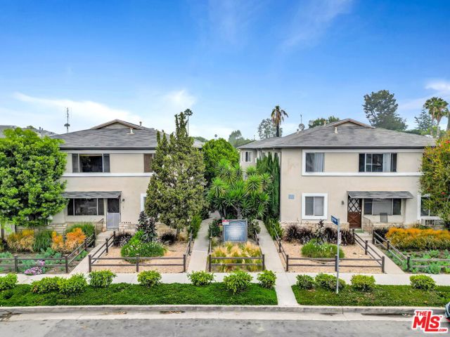 13453 Moorpark Street, Sherman Oaks, California 91423, ,Multi-Family,For Sale,Moorpark,25556717