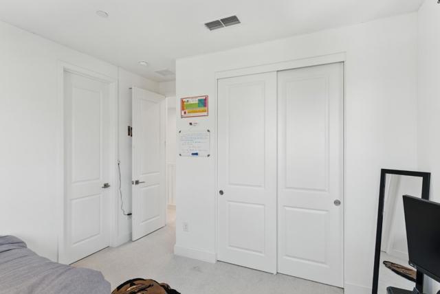 1122 S Morning Glory Drive, Mountain House CA: https://media.crmls.org/mediaz/f3977b6d-5f91-49e8-b039-2dc9cde0f03c.jpg