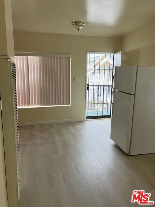 910 S Kingsley Drive, Los Angeles CA: https://media.crmls.org/mediaz/f397c637-a9d3-4b20-837b-cccf6c47be6f.jpg