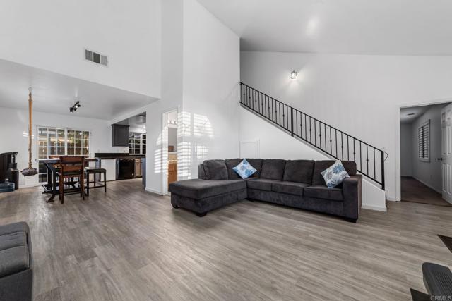 1223 12TH STREET, Imperial Beach CA: https://media.crmls.org/mediaz/f39a20c3-a270-4270-ac1a-0229af037d5b.jpg
