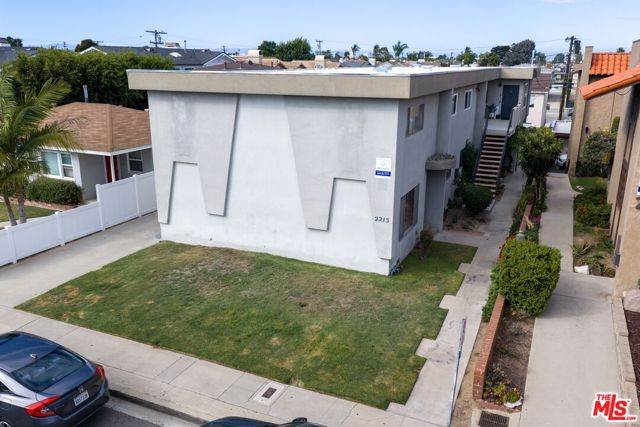 2213 Nelson Avenue, Redondo Beach, California 90278, ,Residential Income,Sold,Nelson,25609459 2213 Nelson Avenue, Redondo Beach, California 90278, ,Residential Income,Sold,Nelson,25609459