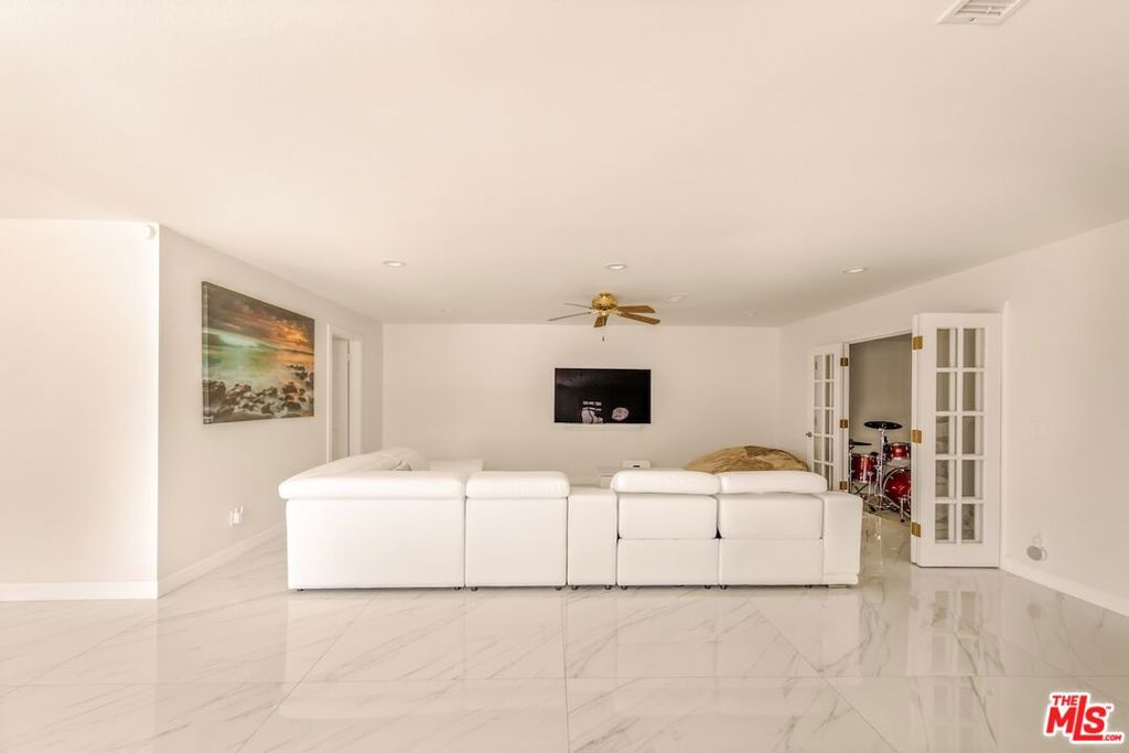 MLS #26875713 image #5