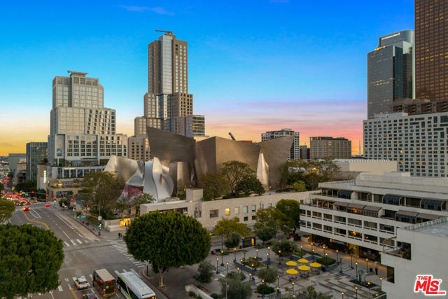 121 Hope Street, Los Angeles, California 90012, 1 Bedroom Bedrooms, ,1 BathroomBathrooms,Condominium,For Sale,Hope,24433171