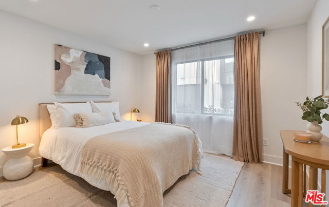 1320 W Cannon Drive, Los Angeles CA: https://media.crmls.org/mediaz/f39c8548-55ed-4105-84df-b3fed127031f.jpg