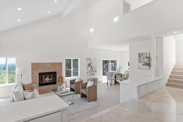 Image 6 of 54 For 10387 Avenida Lane