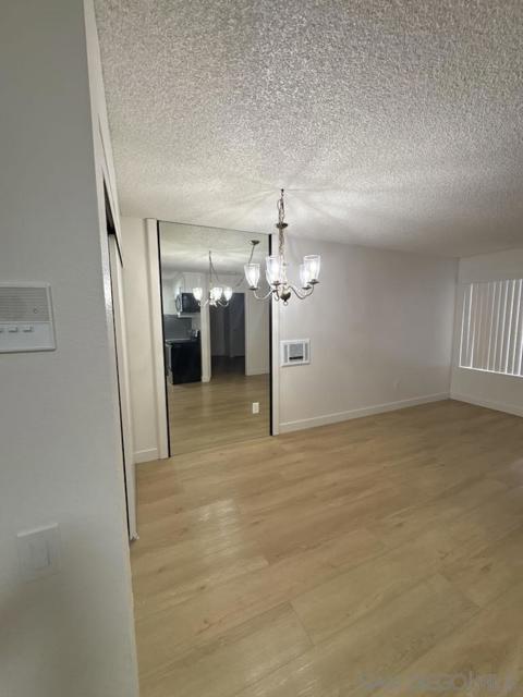 6650 AMHERST ST, San Diego CA: https://media.crmls.org/mediaz/f39d8f57-5c59-461f-a267-370fed48f761.jpg