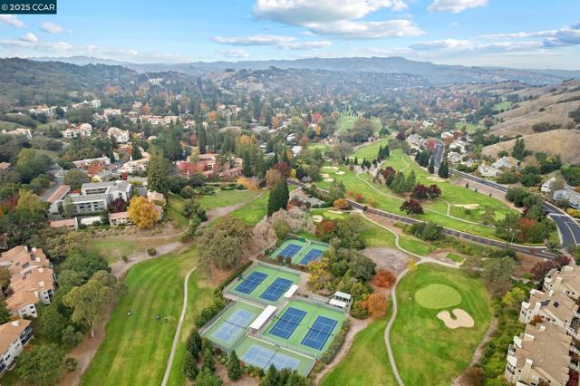 3535 Terra Granada Dr, Walnut Creek CA: https://media.crmls.org/mediaz/f39d9e3f-7f3f-465d-9435-1d608b7d28ba.jpg