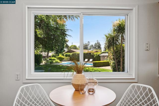 Image 14 of 60 For 3044 Santa Maria Dr