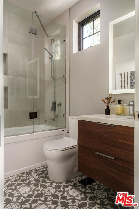 7806 Henefer Avenue photo 18