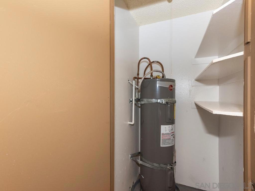 2094 Grand Ave - photo 17