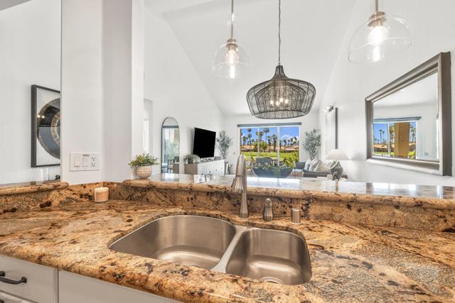 38674 Wisteria Drive, Palm Desert, CA 92211