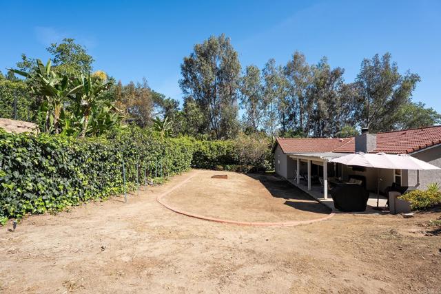 Detail Gallery Image 45 of 54 For 1668 Avenida Cherylita, El Cajon,  CA 92020 - 4 Beds | 2/1 Baths