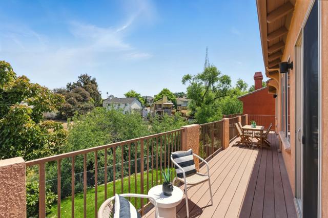 23022 Palazzo Del Kayla, Hayward CA: https://media.crmls.org/mediaz/f39f22e4-052d-4eee-bff3-799ac9a770d1.jpg