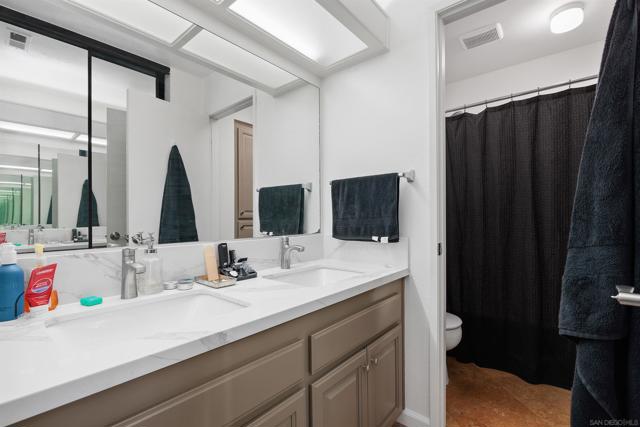 9342 Twin Trails Drive, San Diego CA: https://media.crmls.org/mediaz/f39fddeb-8295-4d8a-93dc-1a2c4d7af6bc.jpg
