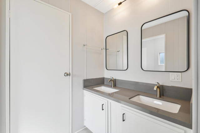 392 Standing Bear, Cathedral City CA: https://media.crmls.org/mediaz/f3a160f1-b35f-43c1-93b9-df9ab777d65f.jpg