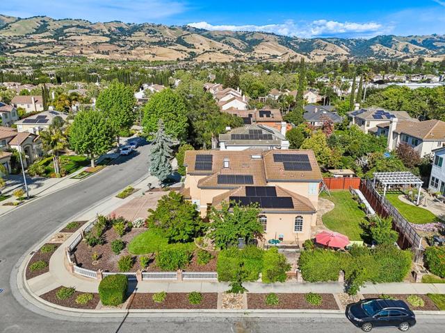3002 Magnum Drive, San Jose CA: https://media.crmls.org/mediaz/f3a177e7-098b-4e10-a2a1-e1c232c9fa2e.jpg