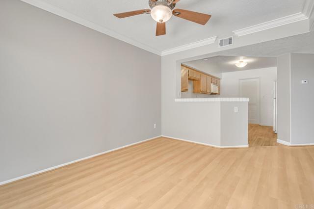 Detail Gallery Image 11 of 37 For 421 S Rosemary Ln, Anaheim Hills,  CA 92808 - 2 Beds | 2/1 Baths