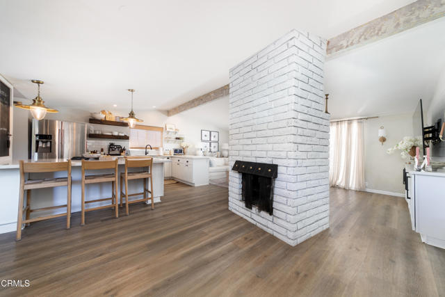 Detail Gallery Image 5 of 28 For 2960 Royal Oaks Dr, Duarte,  CA 91010 - 3 Beds | 2 Baths