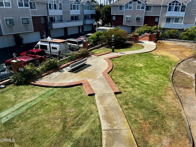 865 B Street, Oxnard CA: https://media.crmls.org/mediaz/f3a53db0-cf8f-4a4e-af50-24af09f73e22.jpg