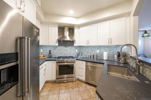 12083 Tivoli Park Row, San Diego CA: https://media.crmls.org/mediaz/f3a54ef5-191b-450d-95a8-d7a6e5f97253.jpg