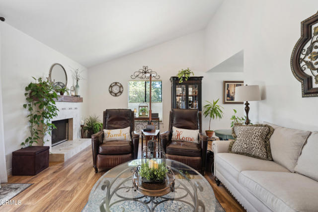 6378 Lada Avenue, Camarillo CA: https://media.crmls.org/mediaz/f3a6e6fd-8b64-4528-8ce4-68085dcd92b0.jpg