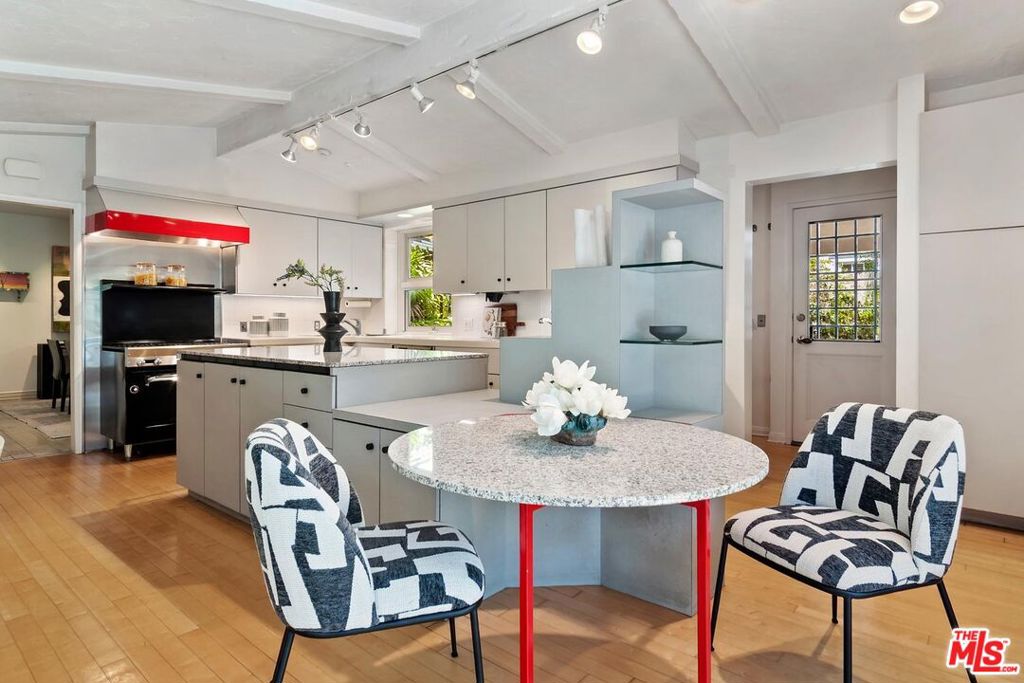MLS #26861435 image #9