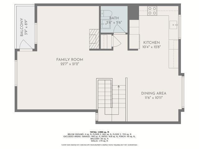 991 Fassler Avenue, Pacifica CA: https://media.crmls.org/mediaz/f3a88cbf-e02d-44d3-b8a9-a1acf40e3539.jpg