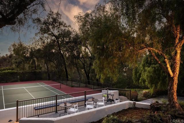 6449 Las Colinas, Rancho Santa Fe CA: https://media.crmls.org/mediaz/f3a8e2f4-27b7-42c4-82ed-28ce21578ad1.jpg