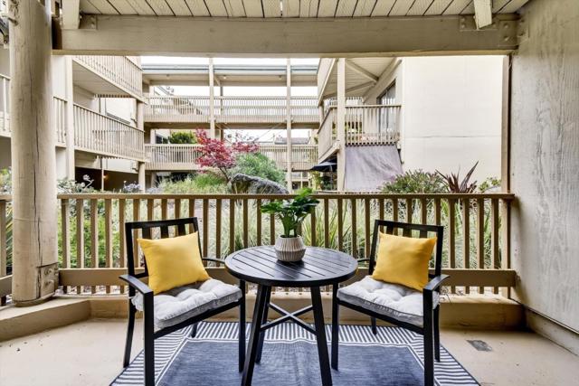 397 Imperial Way, Daly City CA: https://media.crmls.org/mediaz/f3a91917-b5ec-47a0-ae49-9018fa6ed60a.jpg