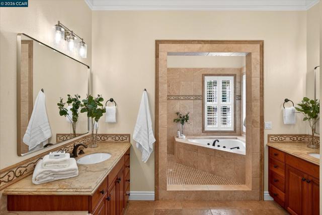 Image 28 of 60 For 3 Brooktree Dr